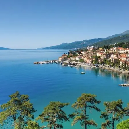 In The Centar Esperia * Opatija