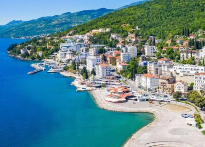 In The Centar Esperia Lejlighed Opatija